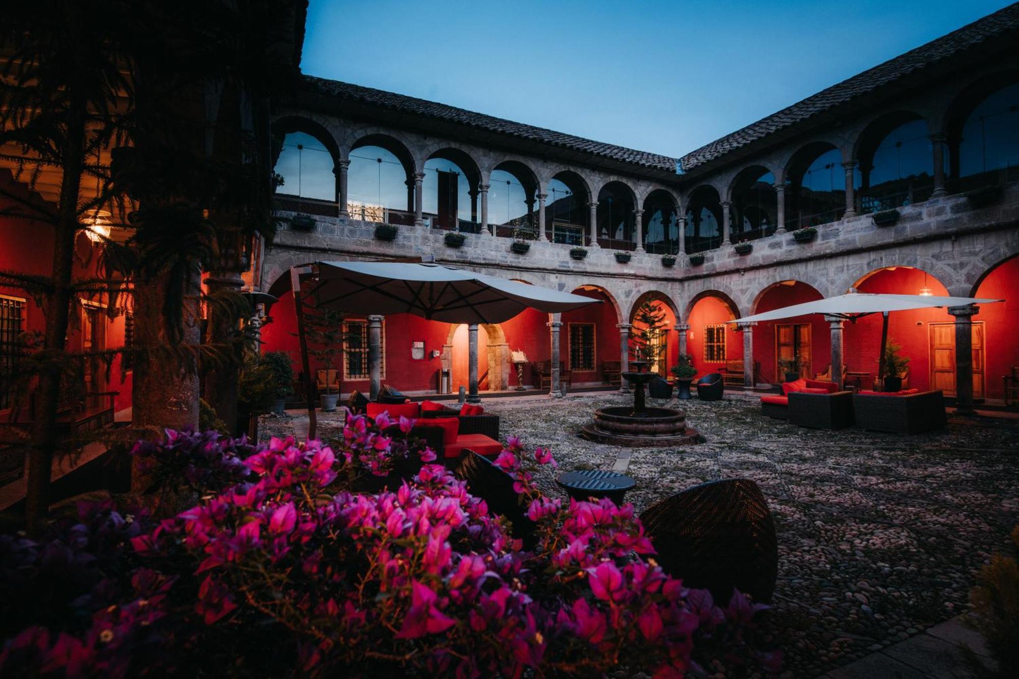 Wyndham Costa Del Sol Cusco Hotel Bagian luar foto