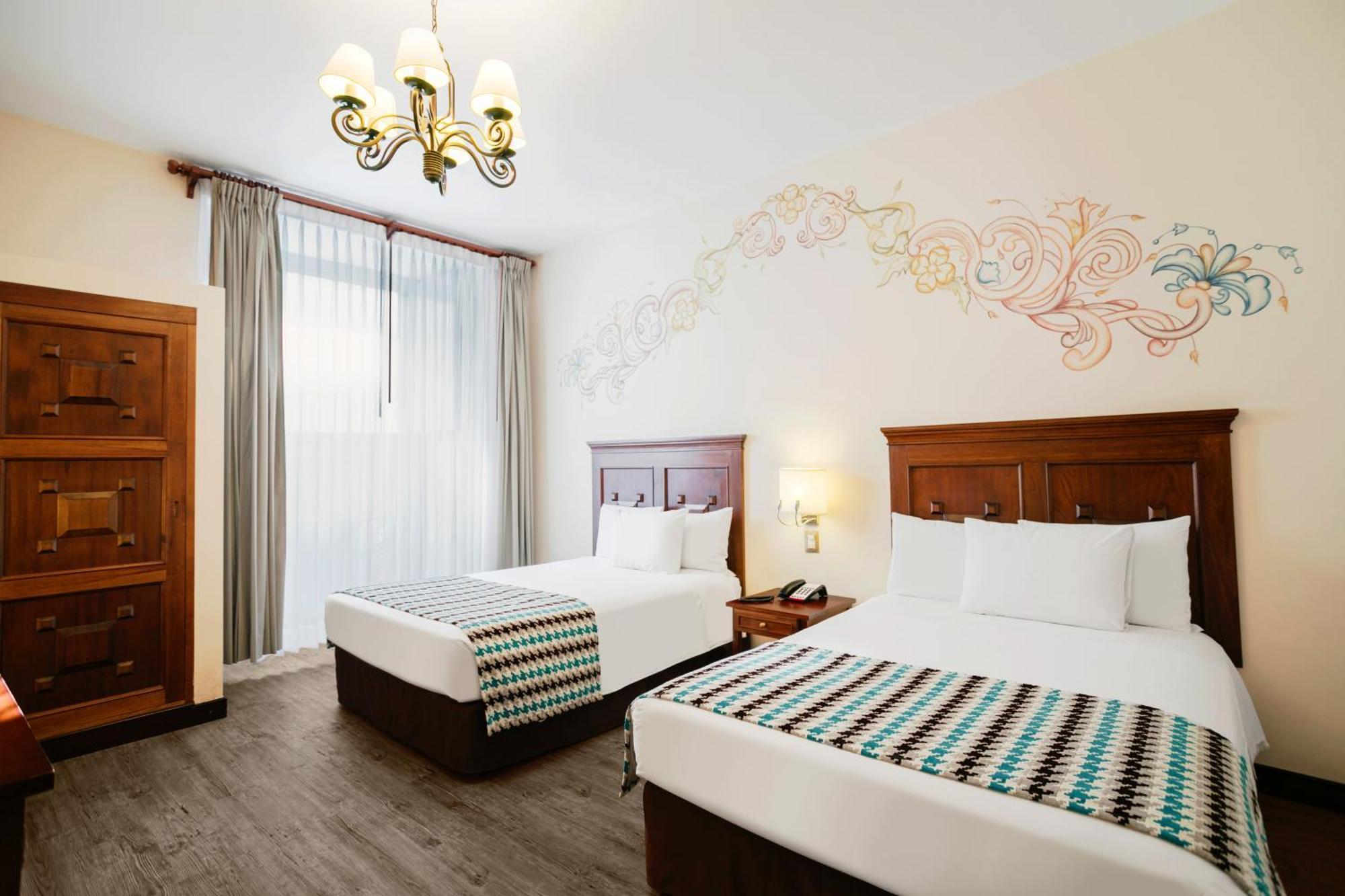 Wyndham Costa Del Sol Cusco Hotel Bagian luar foto