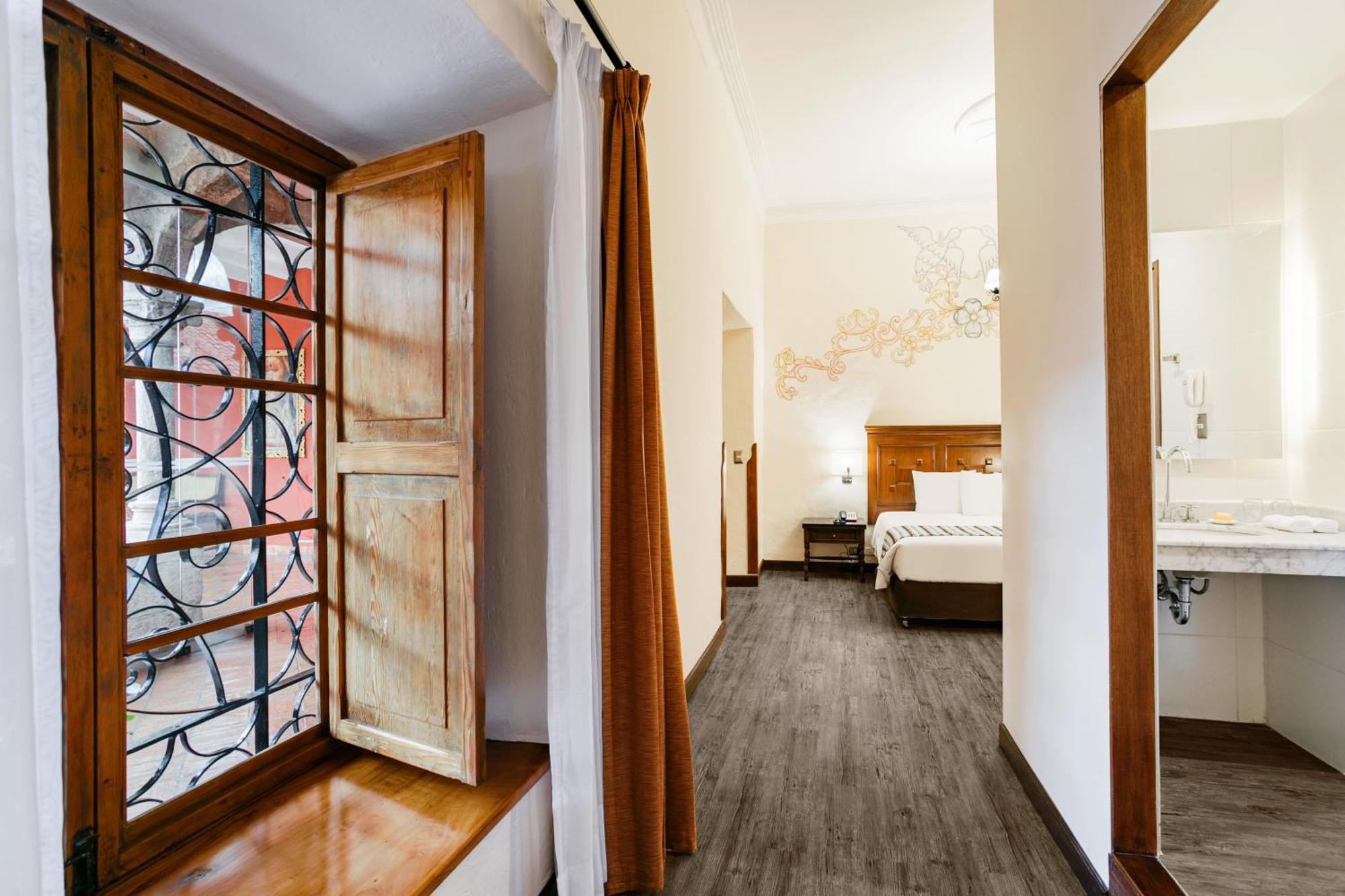 Wyndham Costa Del Sol Cusco Hotel Bagian luar foto
