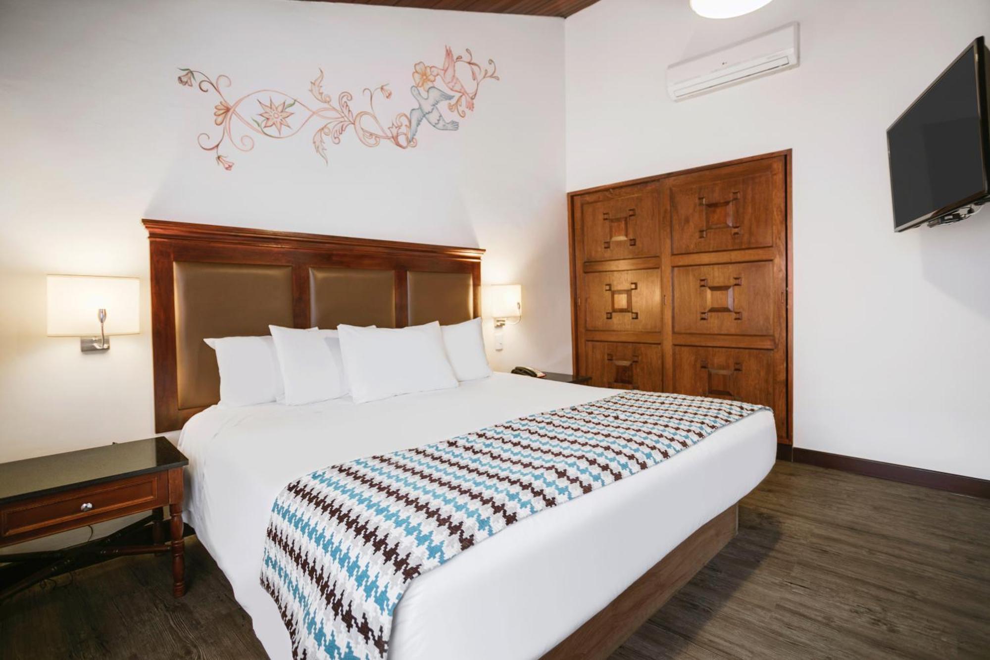 Wyndham Costa Del Sol Cusco Hotel Bagian luar foto