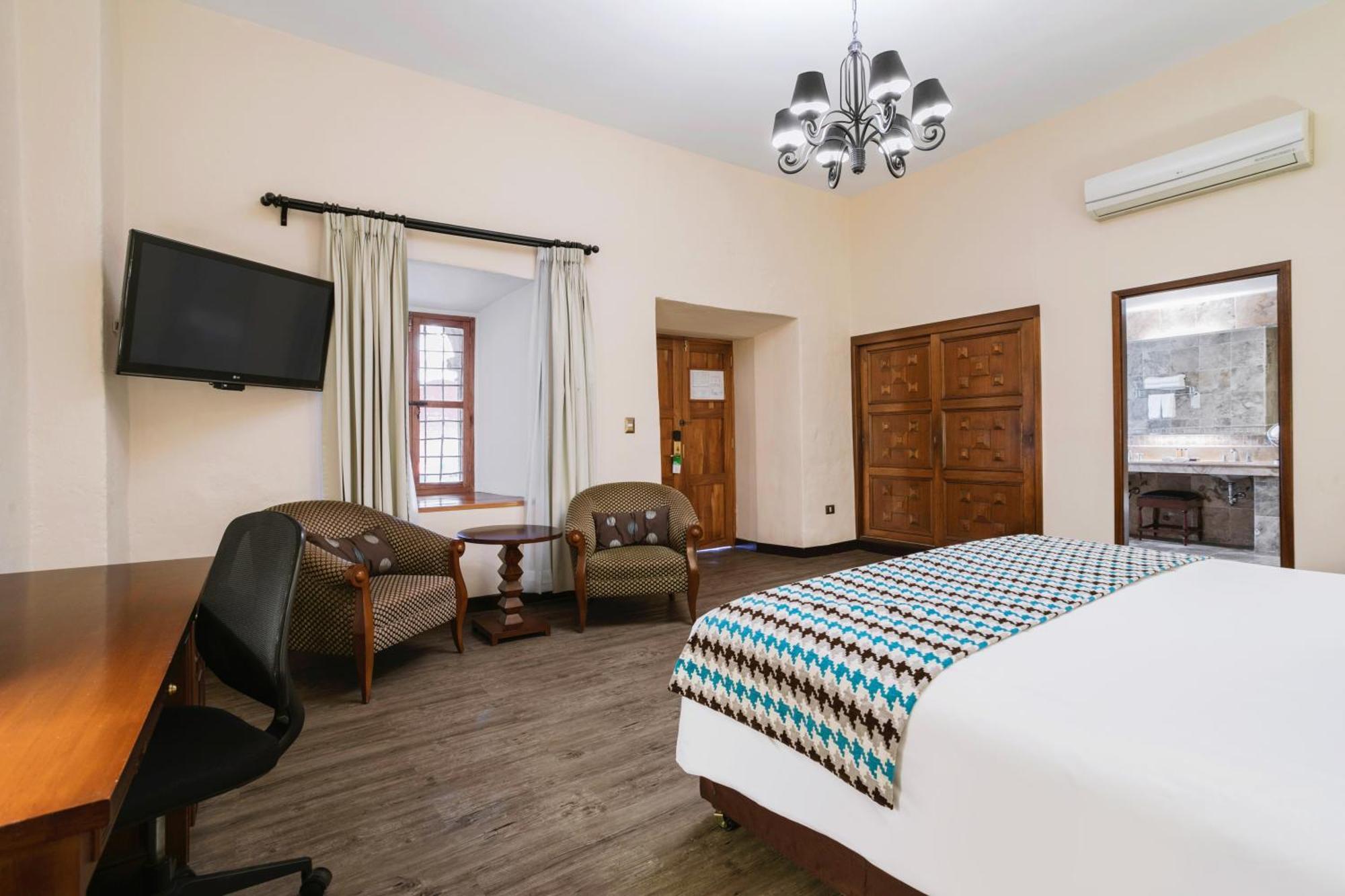 Wyndham Costa Del Sol Cusco Hotel Bagian luar foto