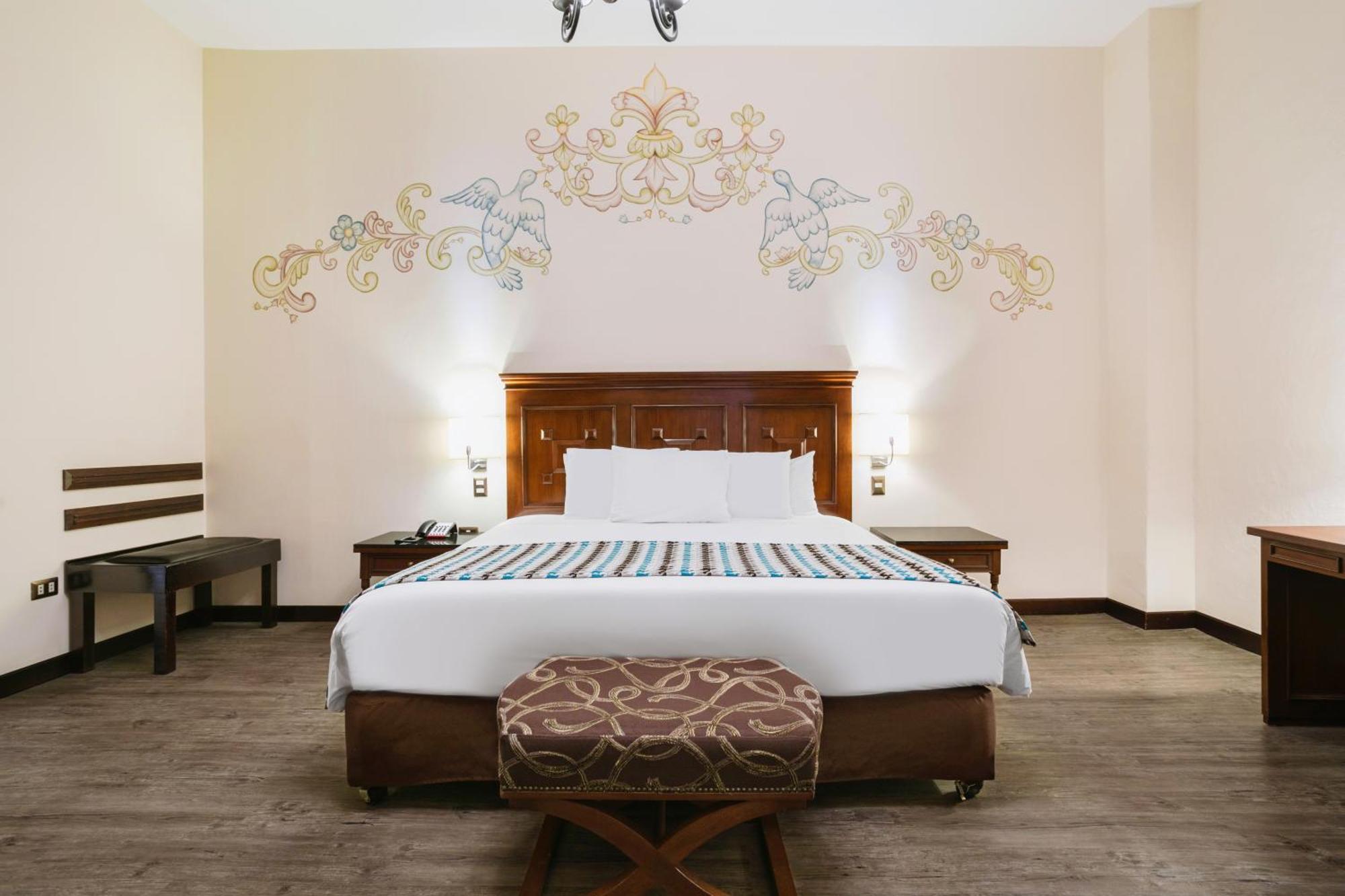 Wyndham Costa Del Sol Cusco Hotel Bagian luar foto