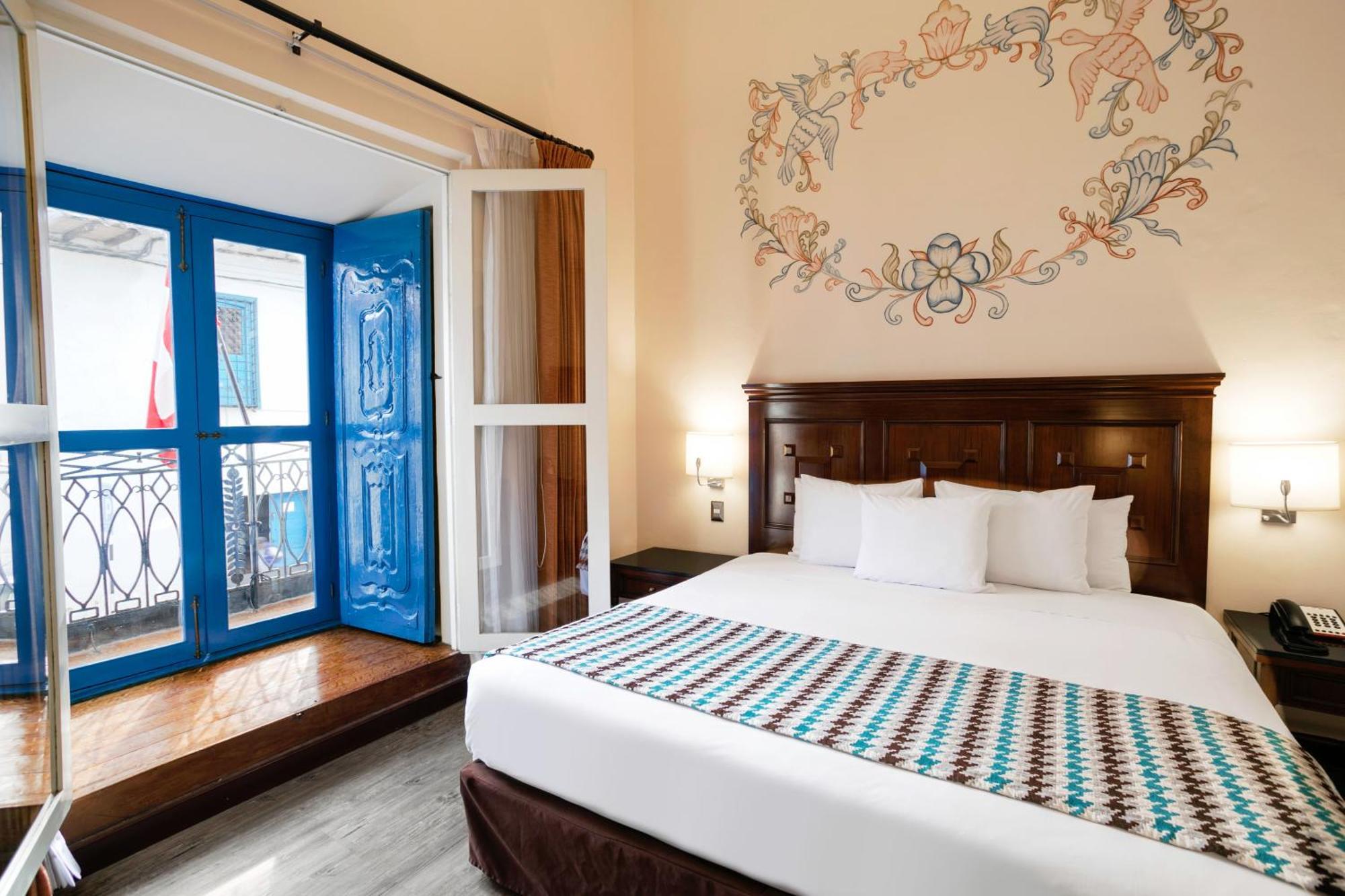 Wyndham Costa Del Sol Cusco Hotel Bagian luar foto