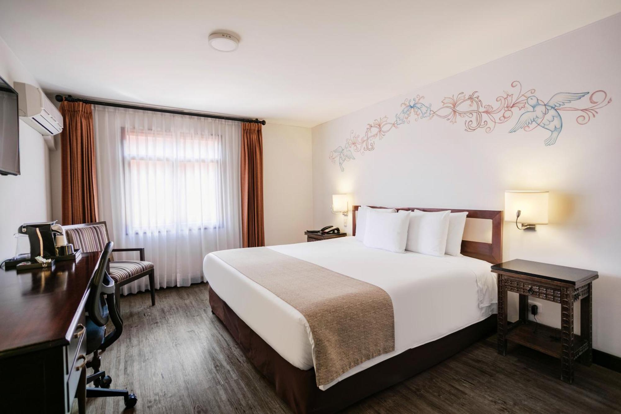 Wyndham Costa Del Sol Cusco Hotel Bagian luar foto